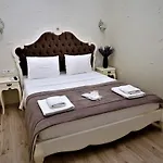 Alacati Eldoris Hotel אלאקאטי