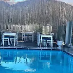 Alacati Eldoris Hotel אלאקאטי