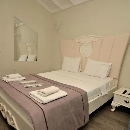 Bed & Breakfast Eldoris Butik Alacati