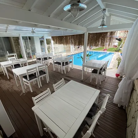 Eldoris Bed & Breakfast Alaçatı