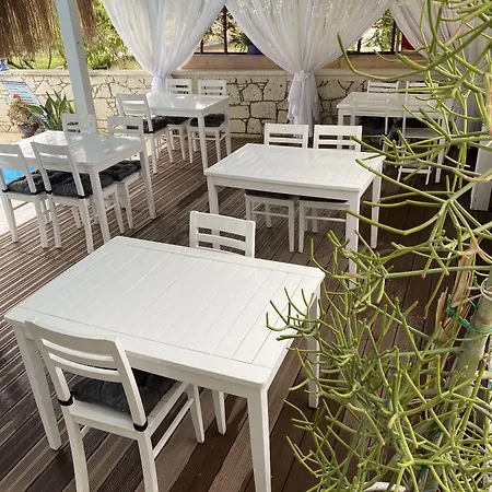Bed & Breakfast Eldoris 2*